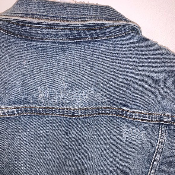 Zara Denim Jacket (Size M) - Picture 4 of 5